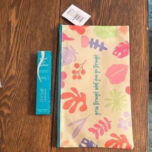 thrive causemetics Raquel brilliant eye brighter. With zipper makeup case.  New